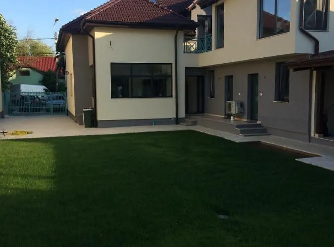 Maremi Проживання в сім'ї Тімішоара