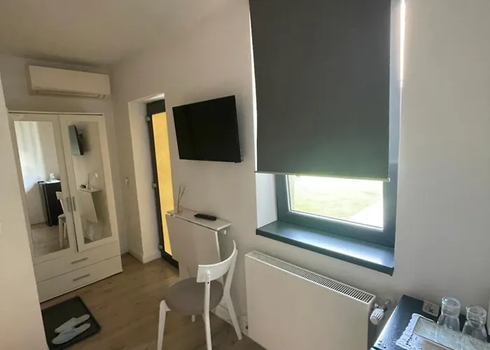 Проживання в сім'ї Maremi